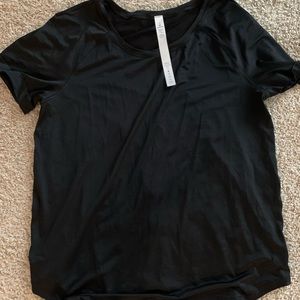🍋Like new/ wear once Lululemon t-shirt